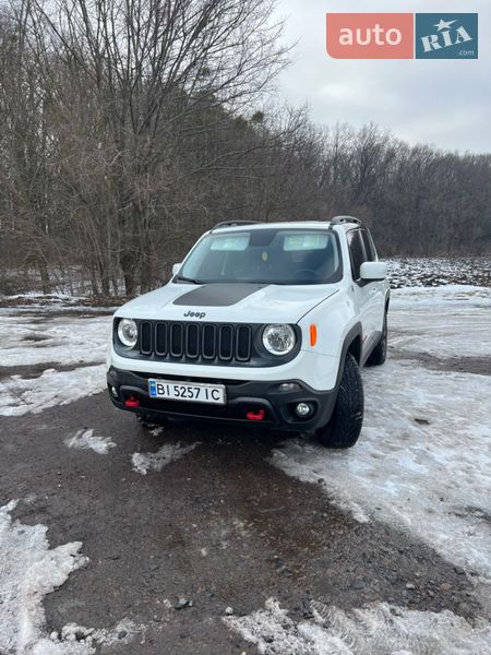 Внедорожник / Кроссовер Jeep Renegade 2015 в Диканьке