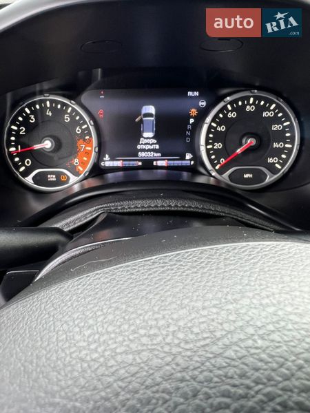 Внедорожник / Кроссовер Jeep Renegade 2015 в Диканьке