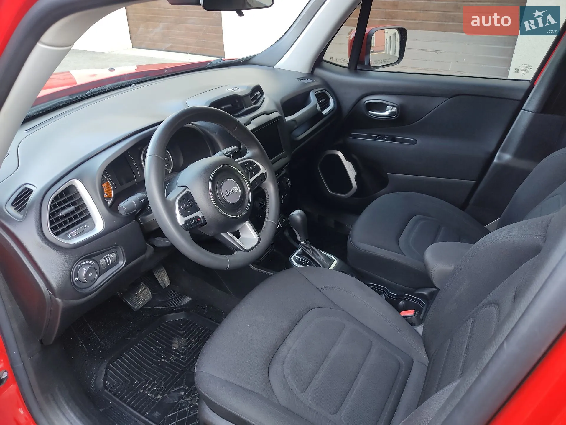 2019 Jeep Renegade - мініатюра 19