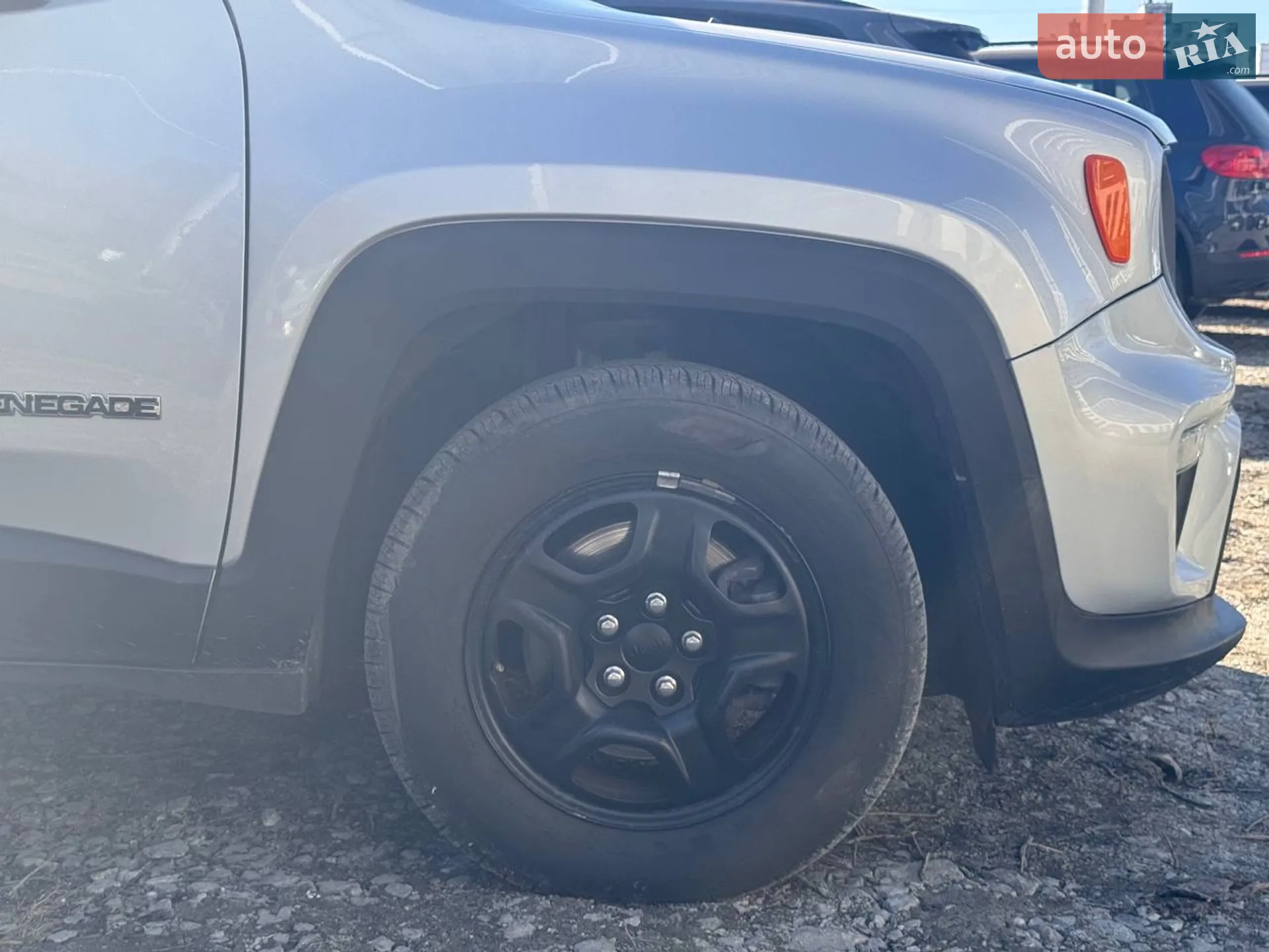 2020 Jeep Renegade - мініатюра 11