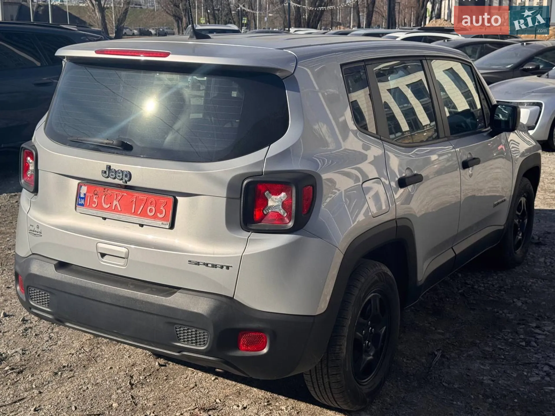 2020 Jeep Renegade - мініатюра 15