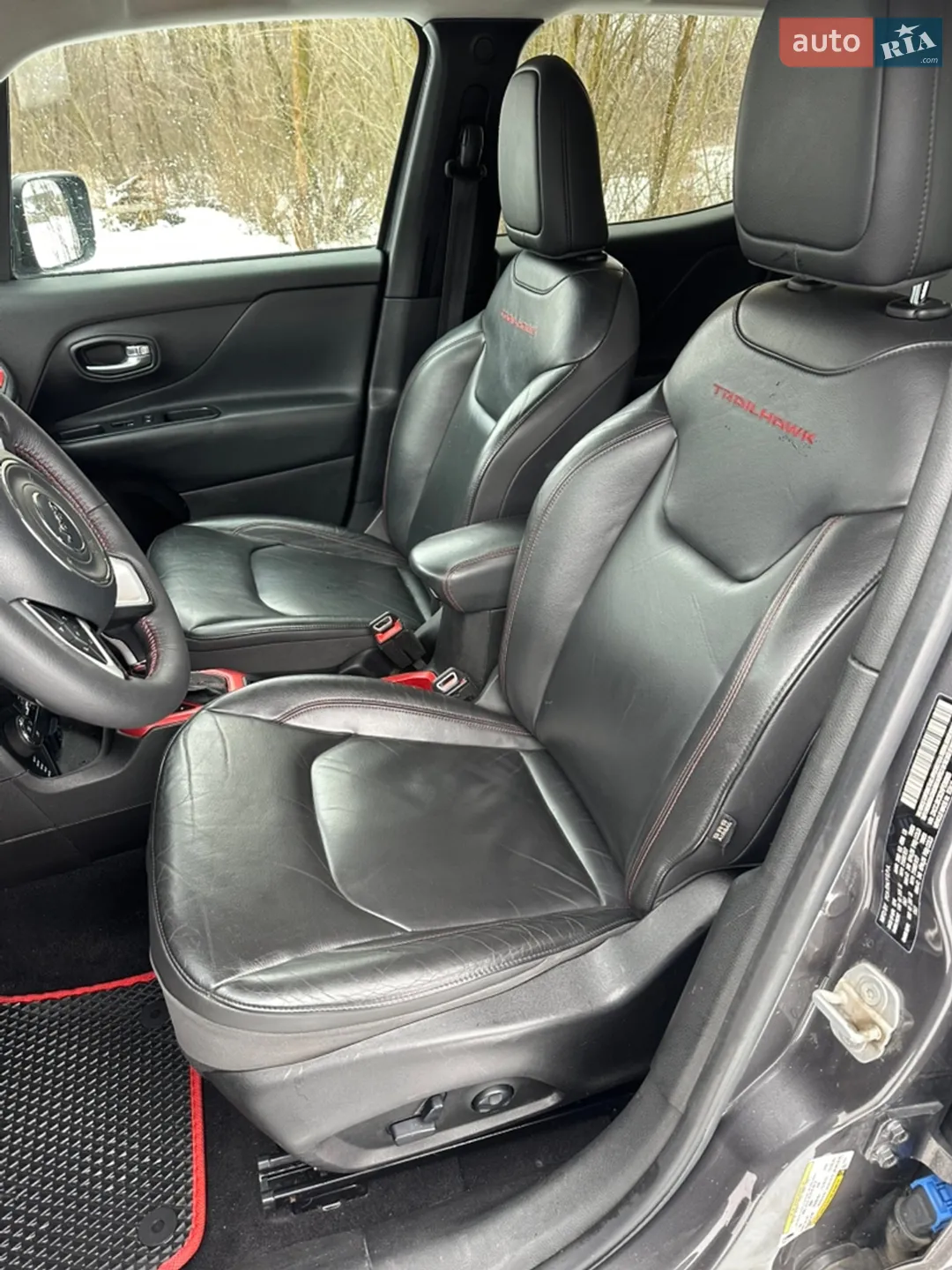 2016 Jeep Renegade - мініатюра 12