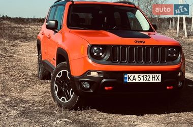 Позашляховик / Кросовер Jeep Renegade 2015 в Києві