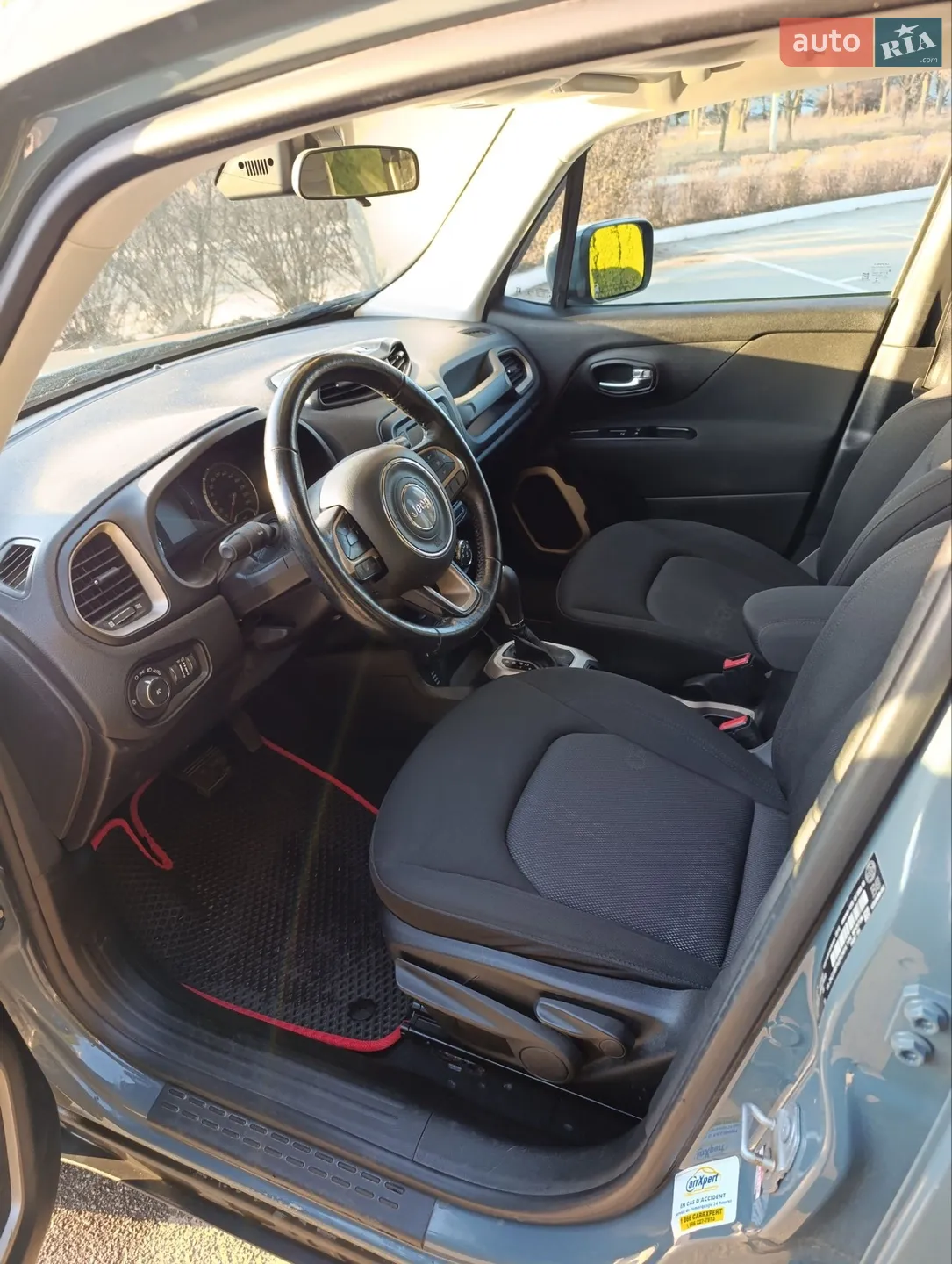 2016 Jeep Renegade - мініатюра 19