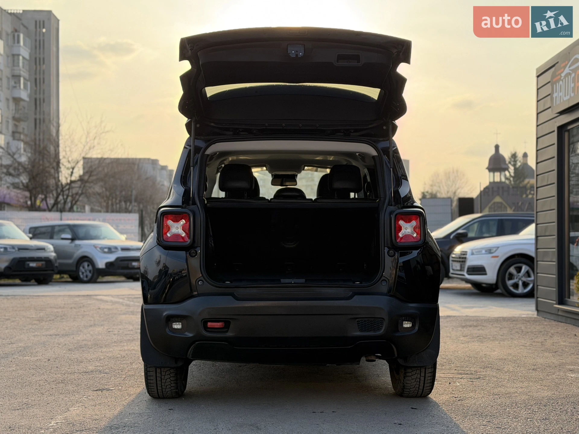 2017 Jeep Renegade - мініатюра 16