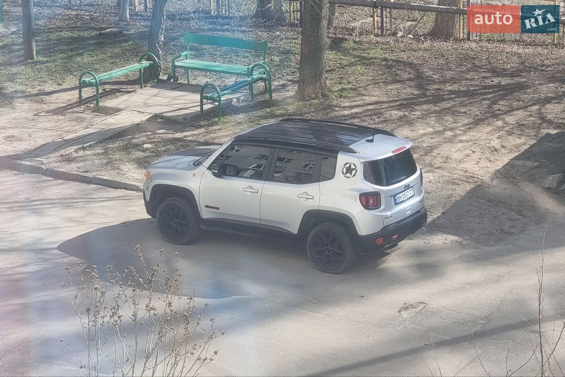 2018 Jeep Renegade - мініатюра 3