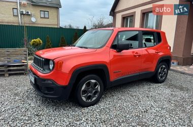 Внедорожник / Кроссовер Jeep Renegade 2015 в Кропивницком