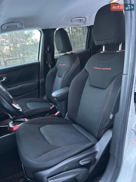 Внедорожник / Кроссовер Jeep Renegade 2017 в Киеве фото 13 Внедорожник / Кроссовер Jeep Renegade 2017 в Киеве