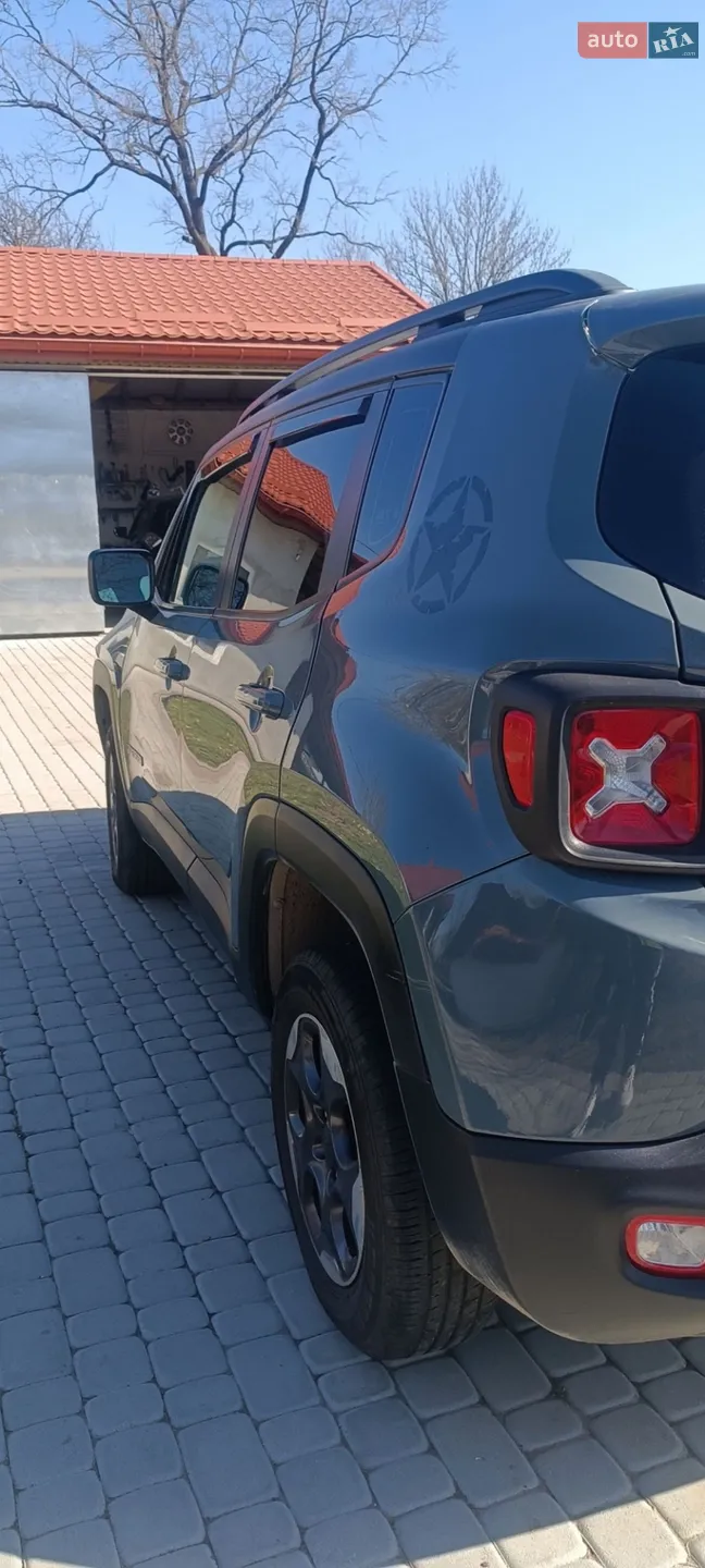 2016 Jeep Renegade - мініатюра 15