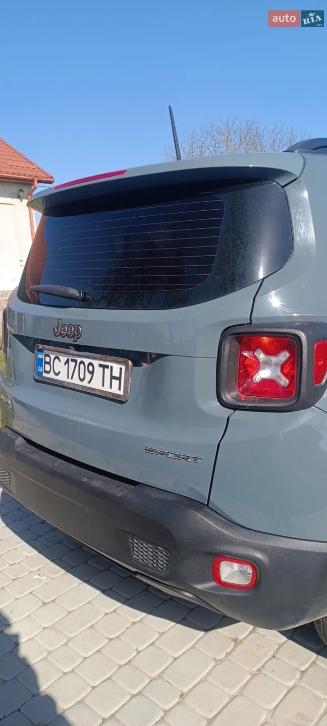 2016 Jeep Renegade - мініатюра 14