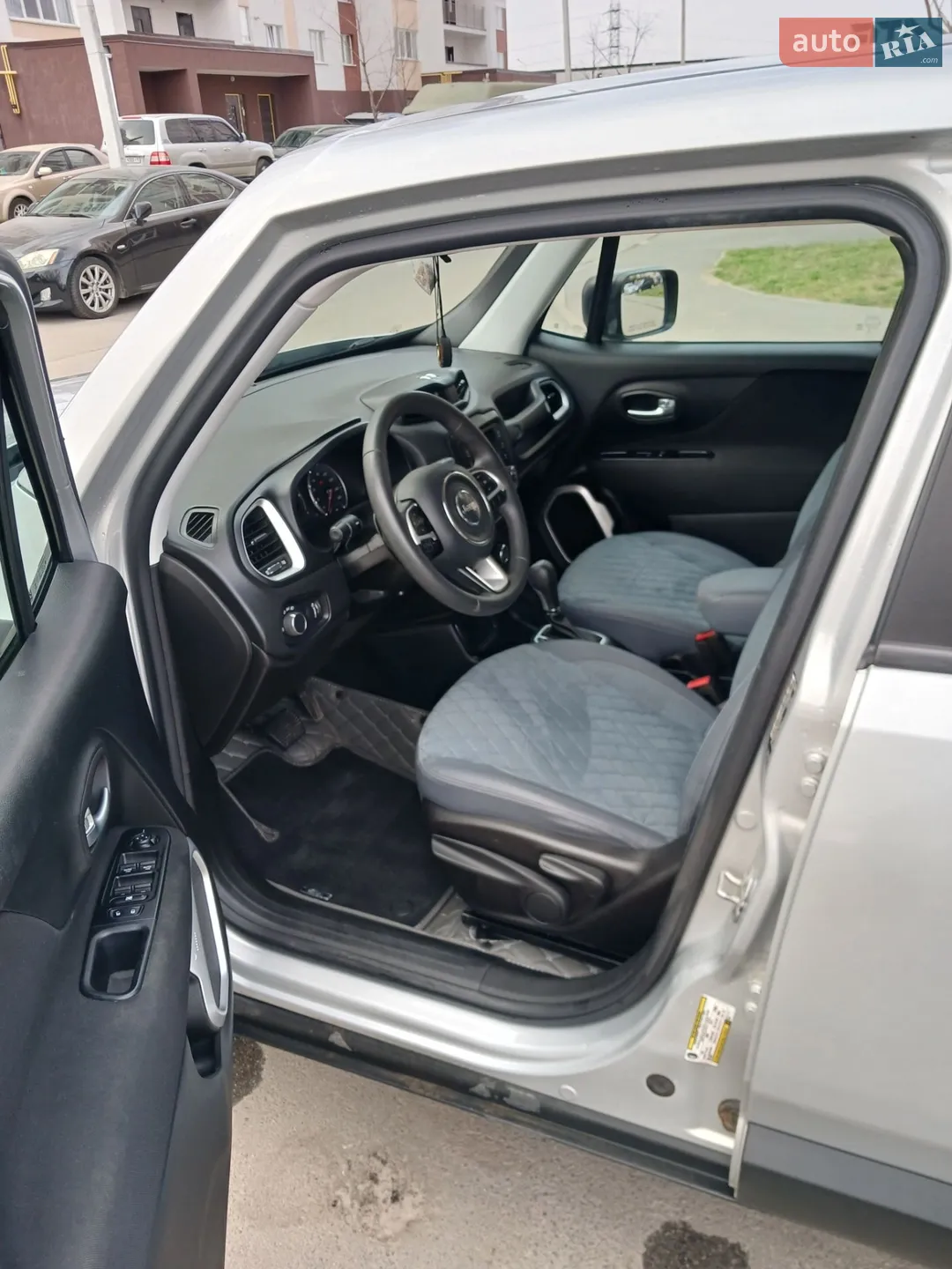 2019 Jeep Renegade - мініатюра 6