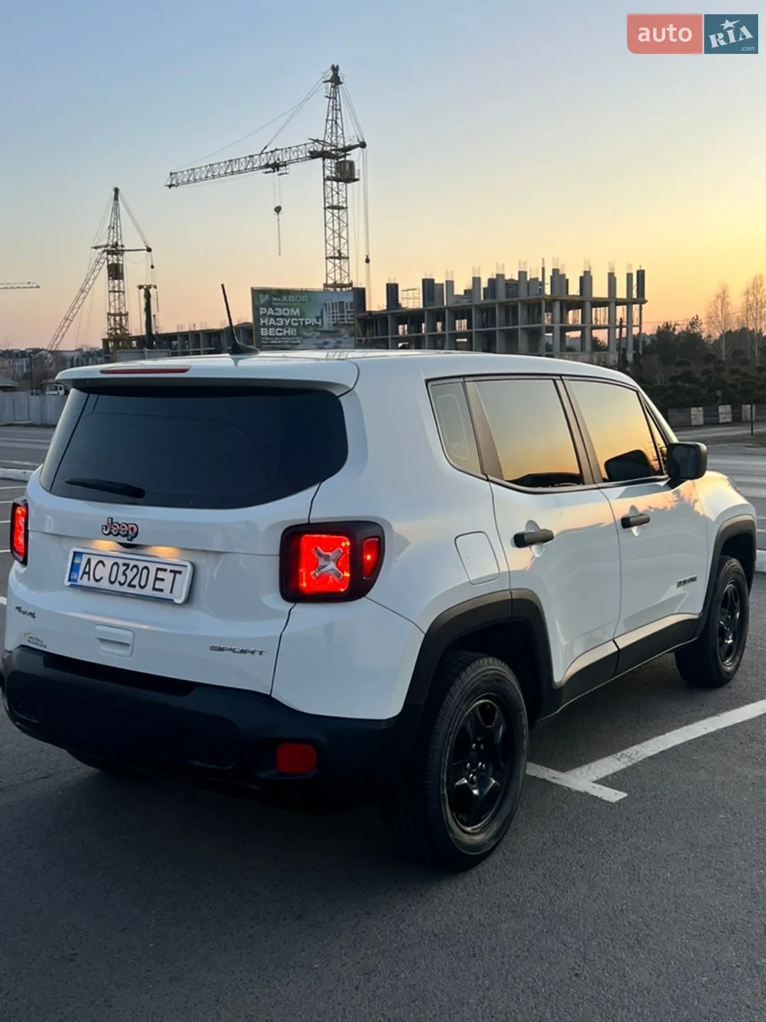 2018 Jeep Renegade - фото 1