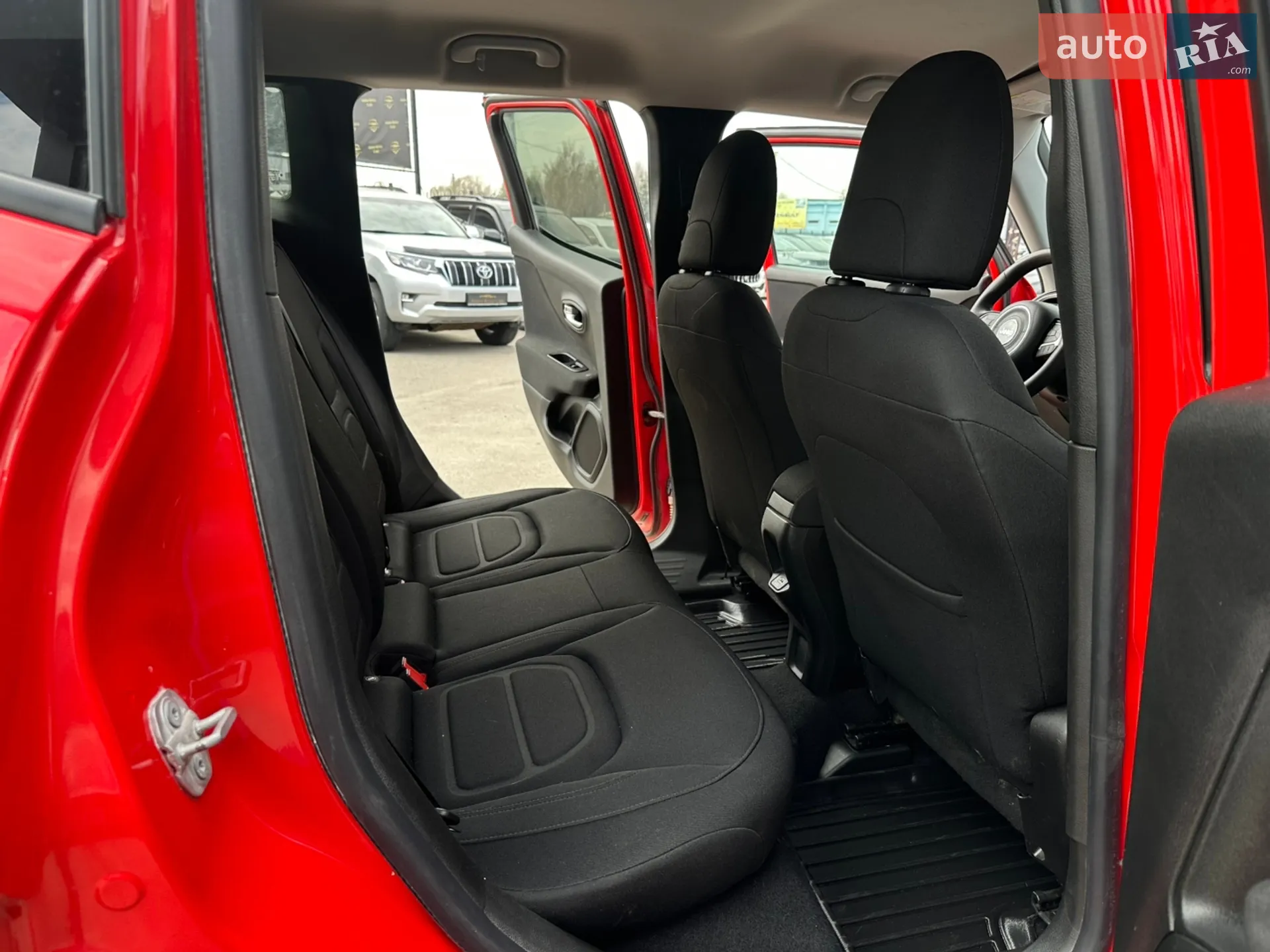 2019 Jeep Renegade - мініатюра 18