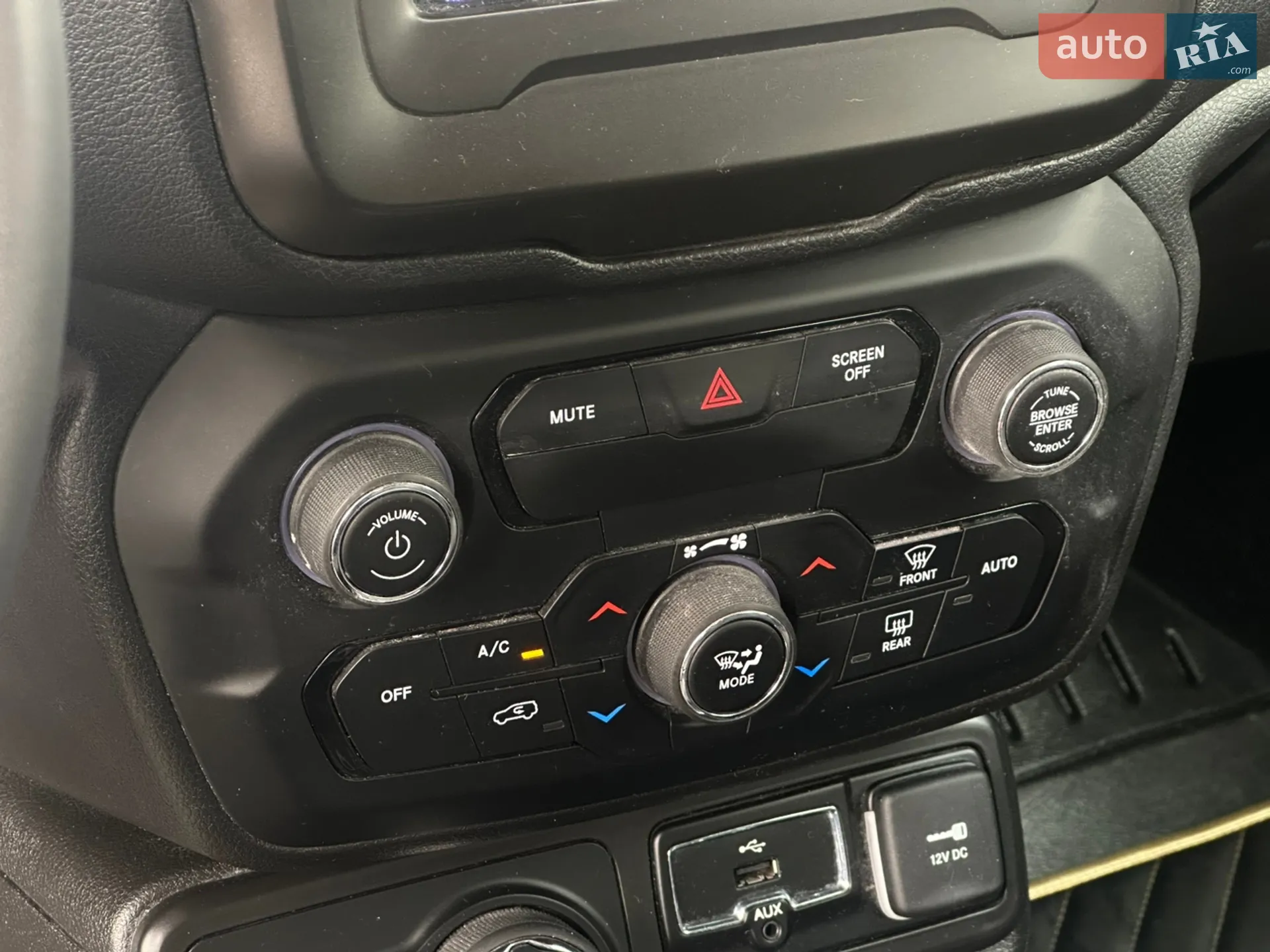 2019 Jeep Renegade - мініатюра 31
