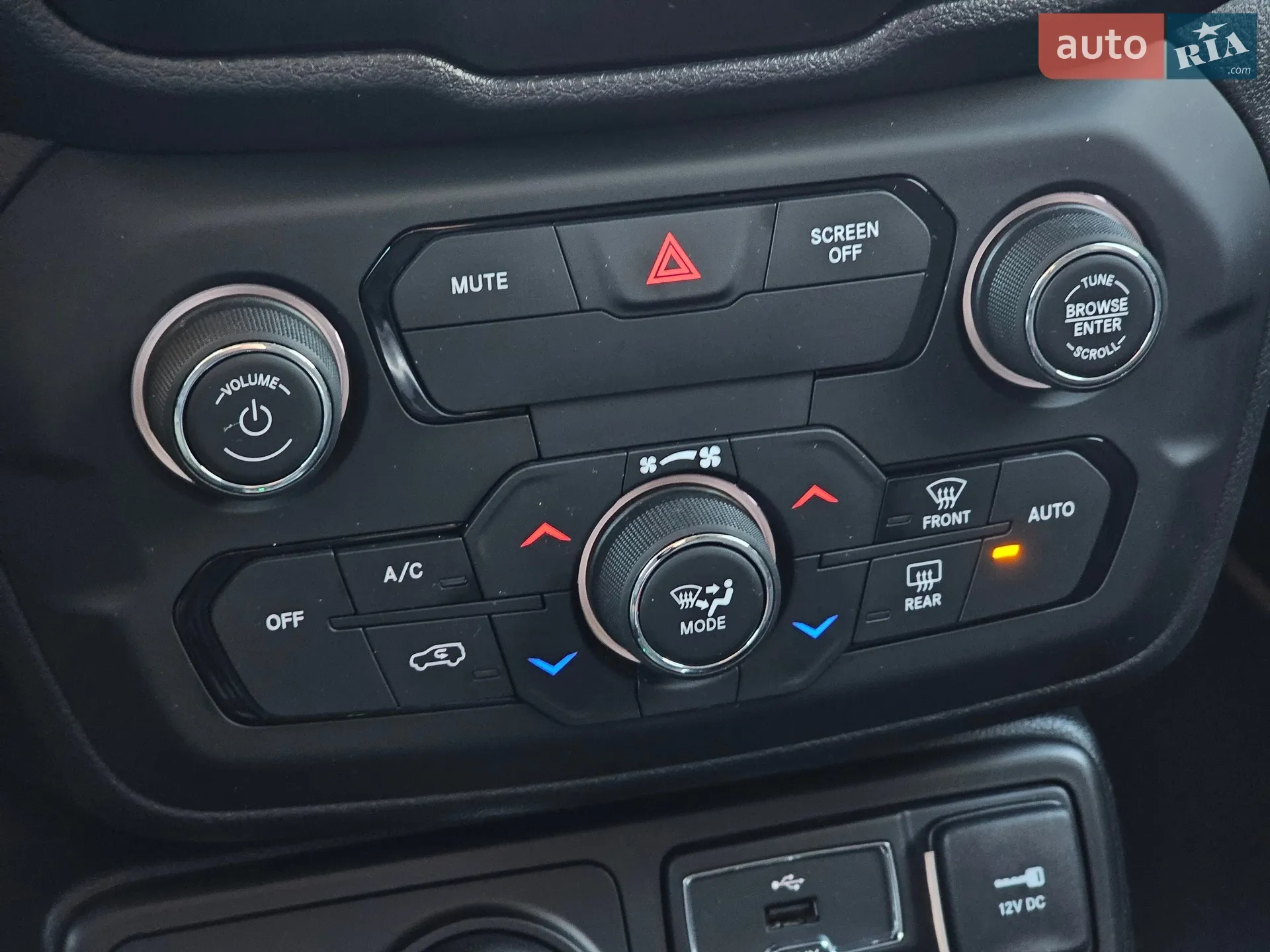 2018 Jeep Renegade - мініатюра 32