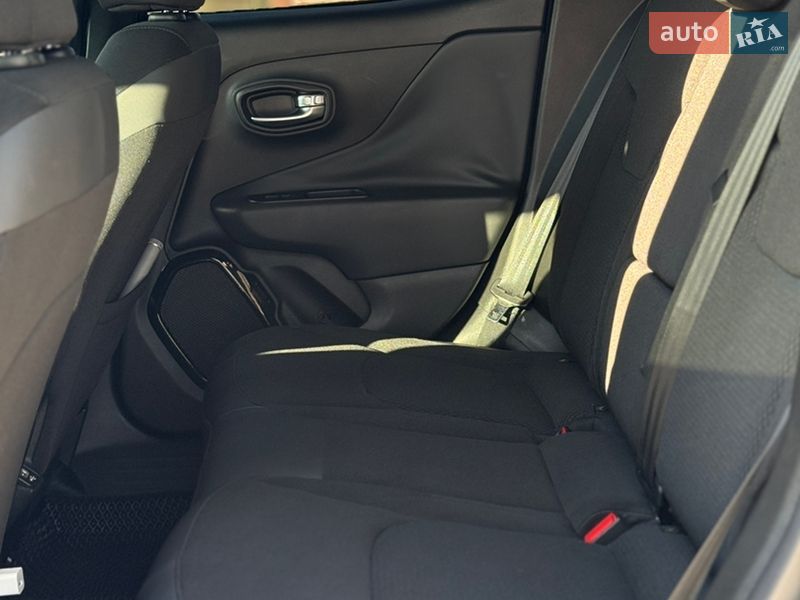 Внедорожник / Кроссовер Jeep Renegade 2018 в Ивано-Франковске фото 21 Внедорожник / Кроссовер Jeep Renegade 2018 в Ивано-Франковске