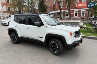 Позашляховик / Кросовер Jeep Renegade 2016 в Полтаві