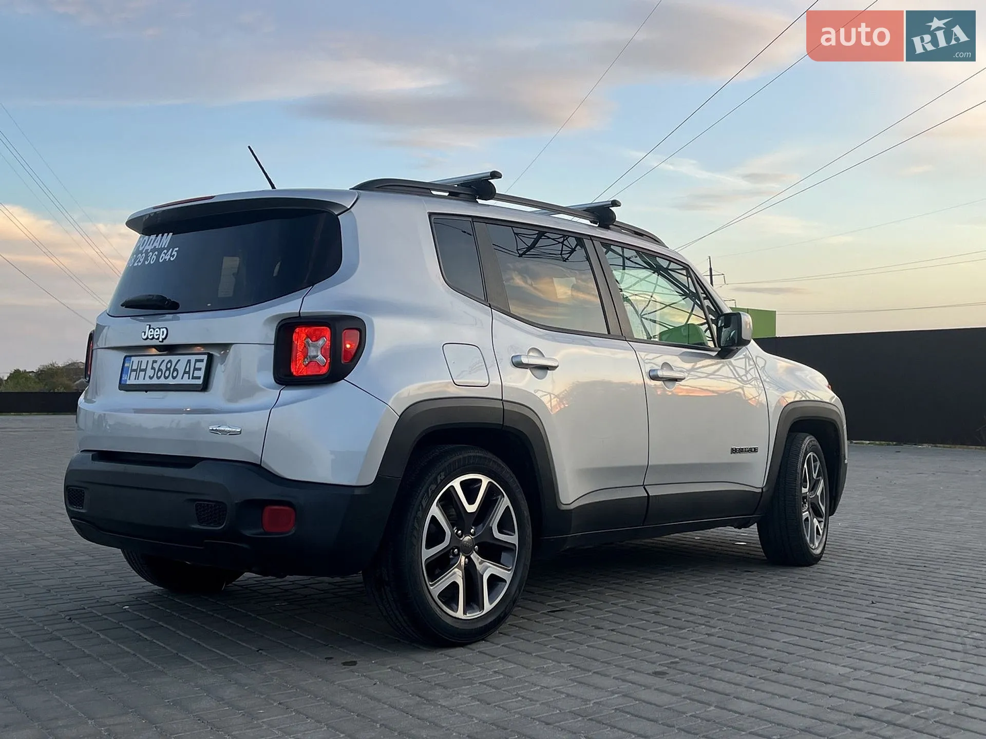 2017 Jeep Renegade - мініатюра 6
