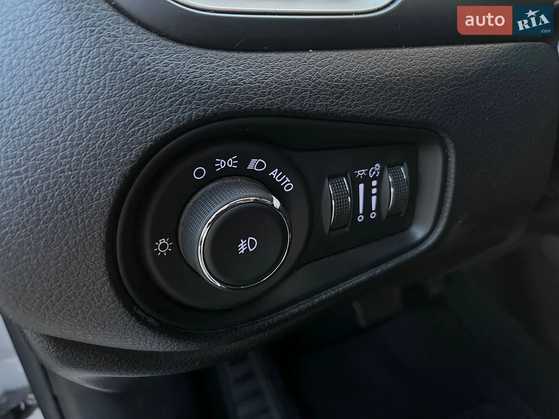 2017 Jeep Renegade - мініатюра 20