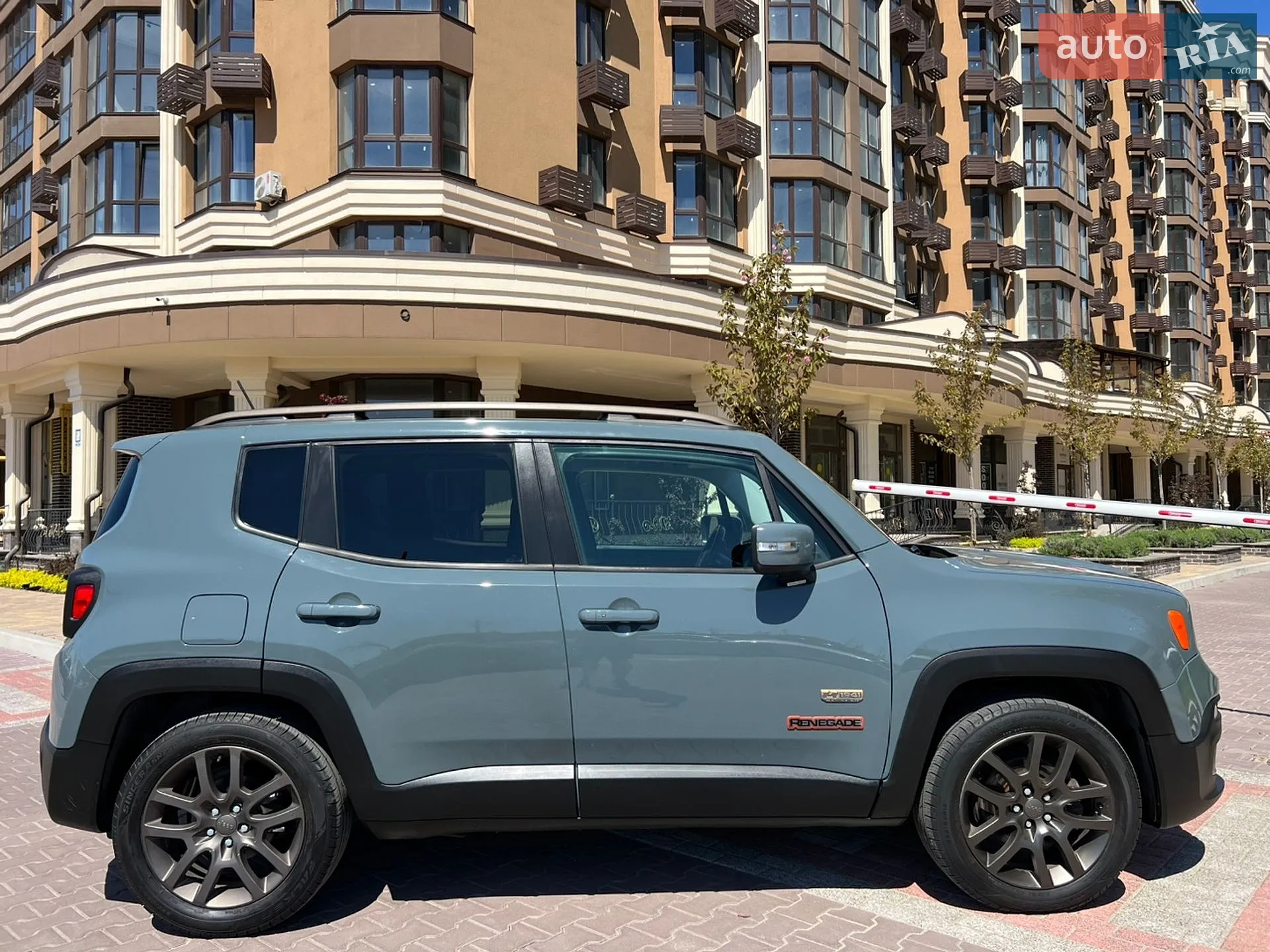 2016 Jeep Renegade - мініатюра 19