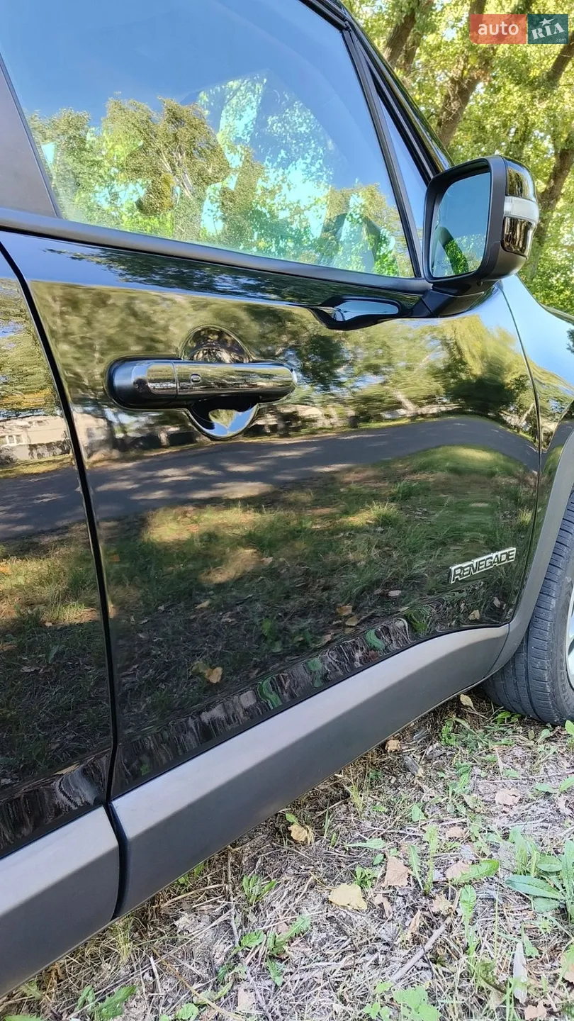2017 Jeep Renegade - мініатюра 13