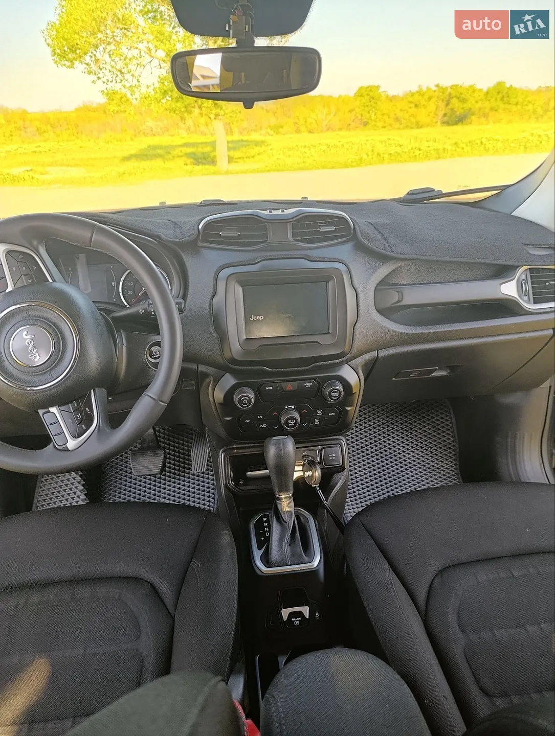 2019 Jeep Renegade - мініатюра 7
