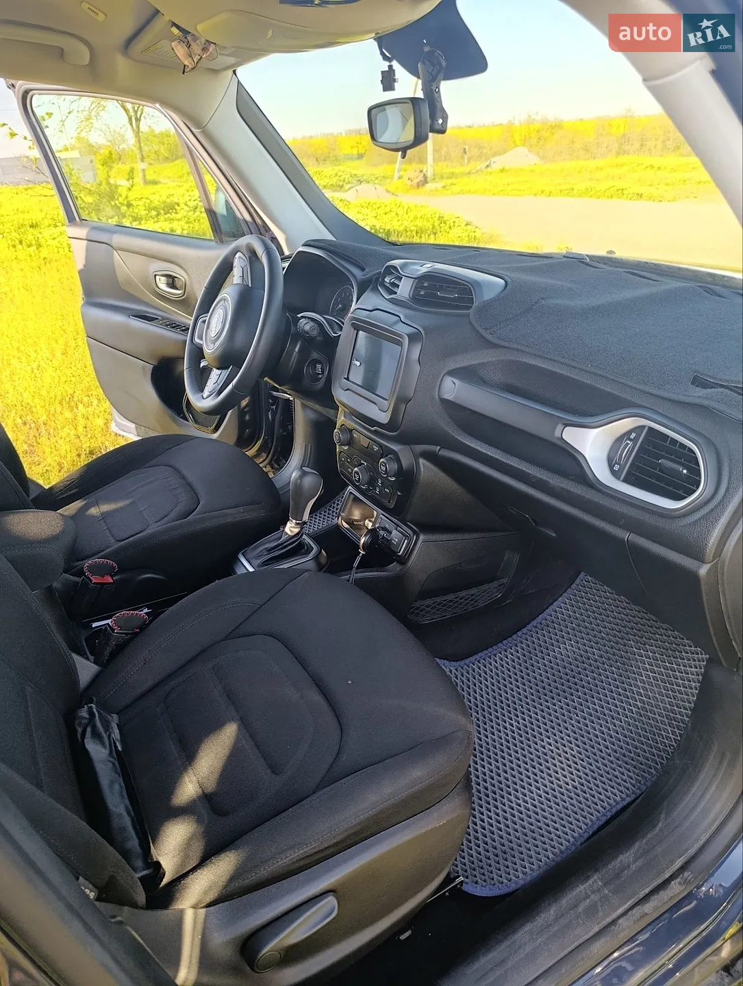 2019 Jeep Renegade - мініатюра 18