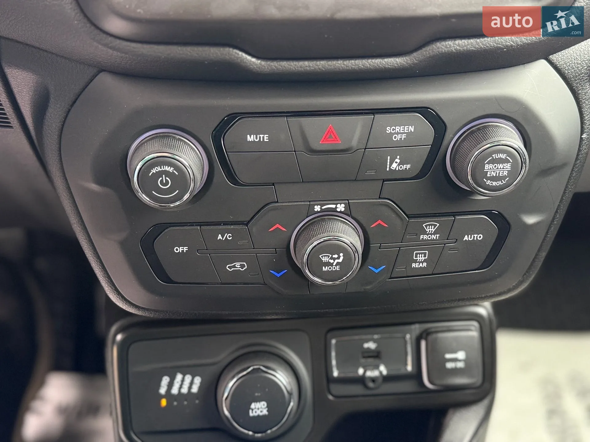 2023 Jeep Renegade - мініатюра 19