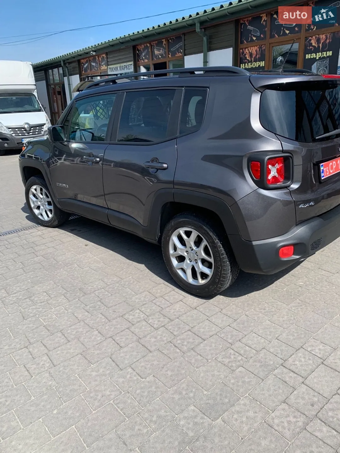 2017 Jeep Renegade - мініатюра 8