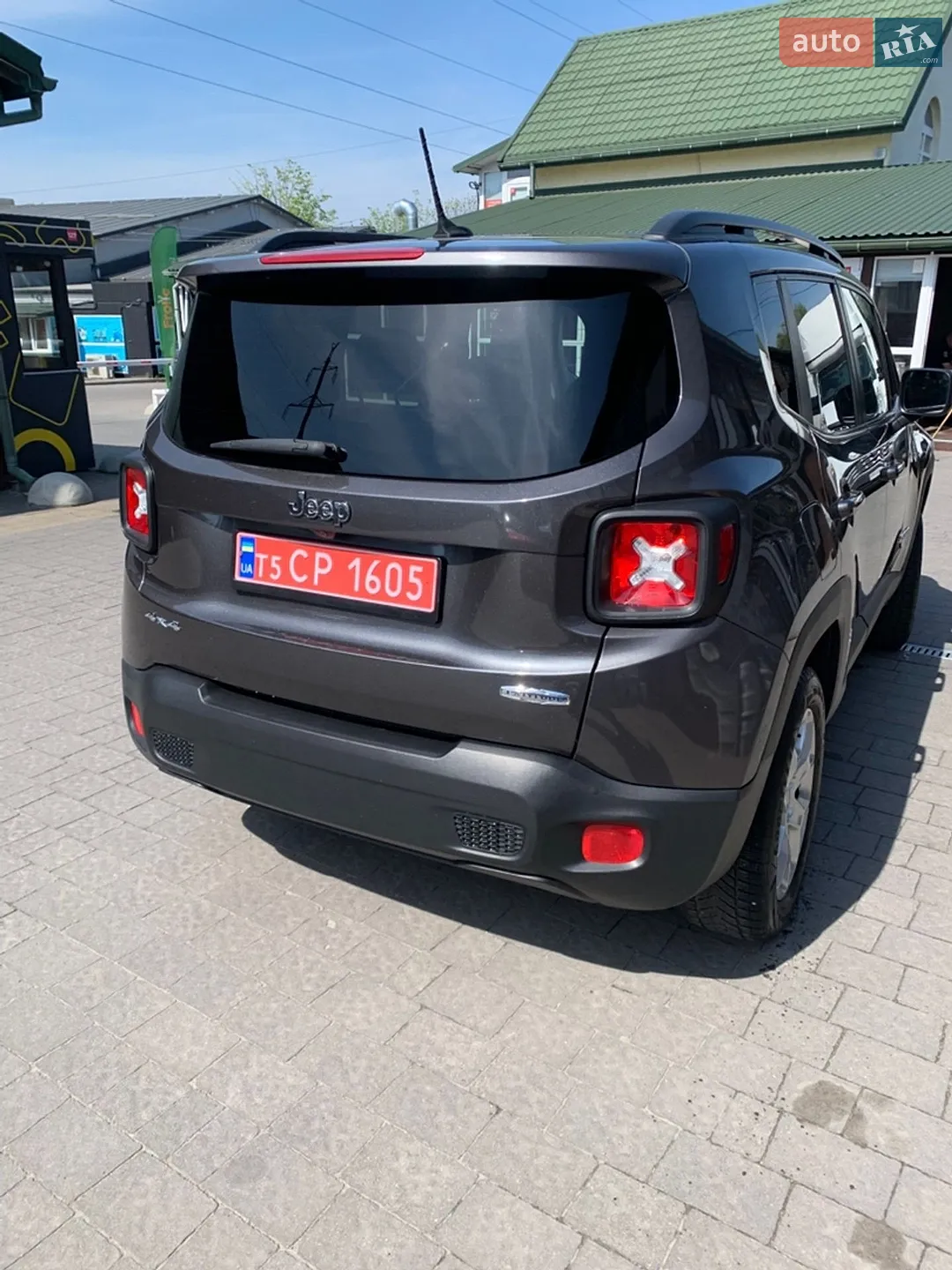 2017 Jeep Renegade - мініатюра 12