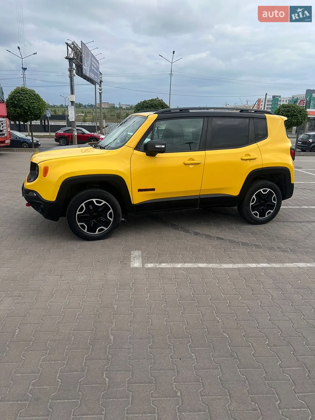 2015 Jeep Renegade - мініатюра 7