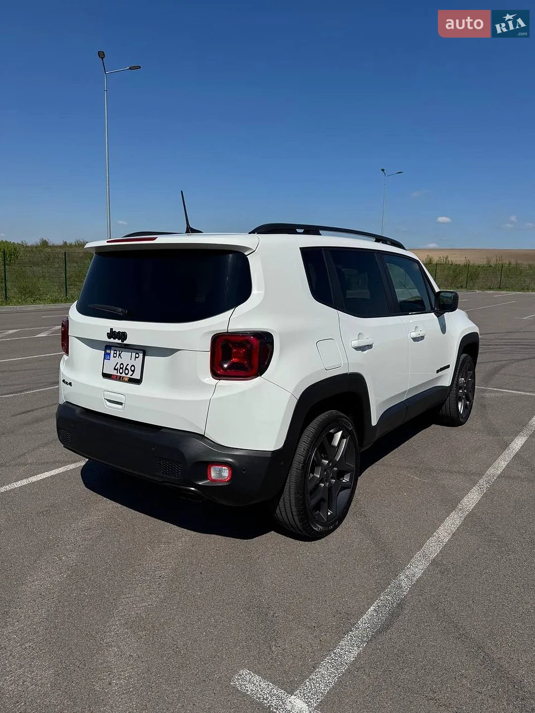 2020 Jeep Renegade - мініатюра 7
