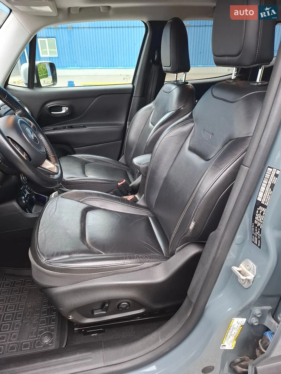 2016 Jeep Renegade - мініатюра 25