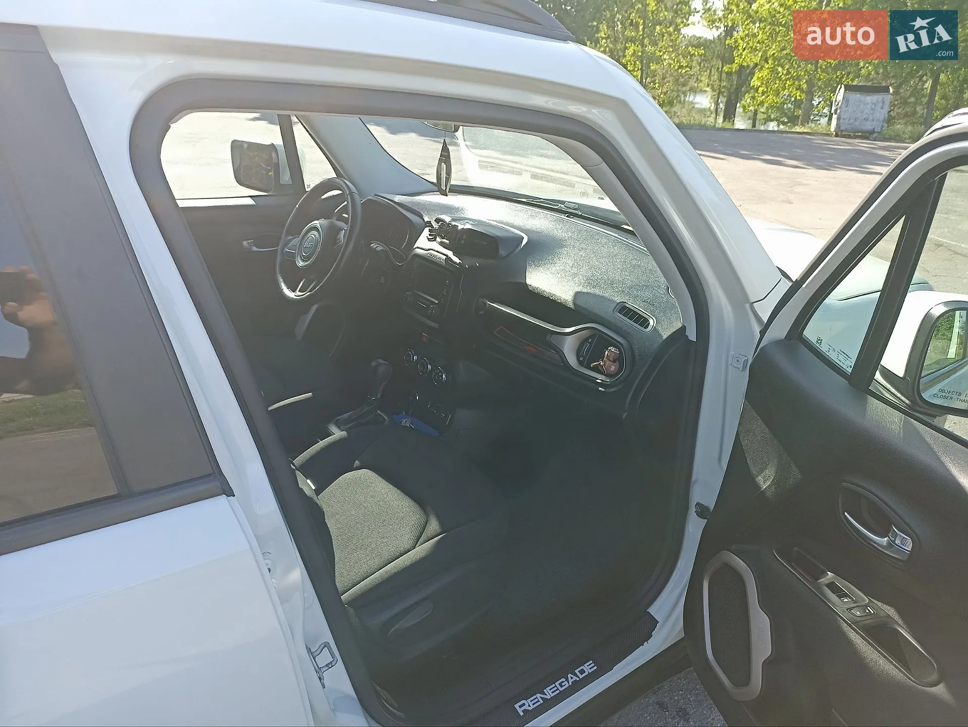 2016 Jeep Renegade - мініатюра 9