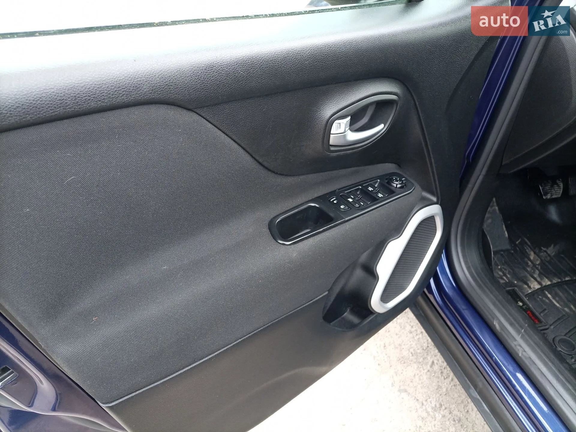 2019 Jeep Renegade - мініатюра 17