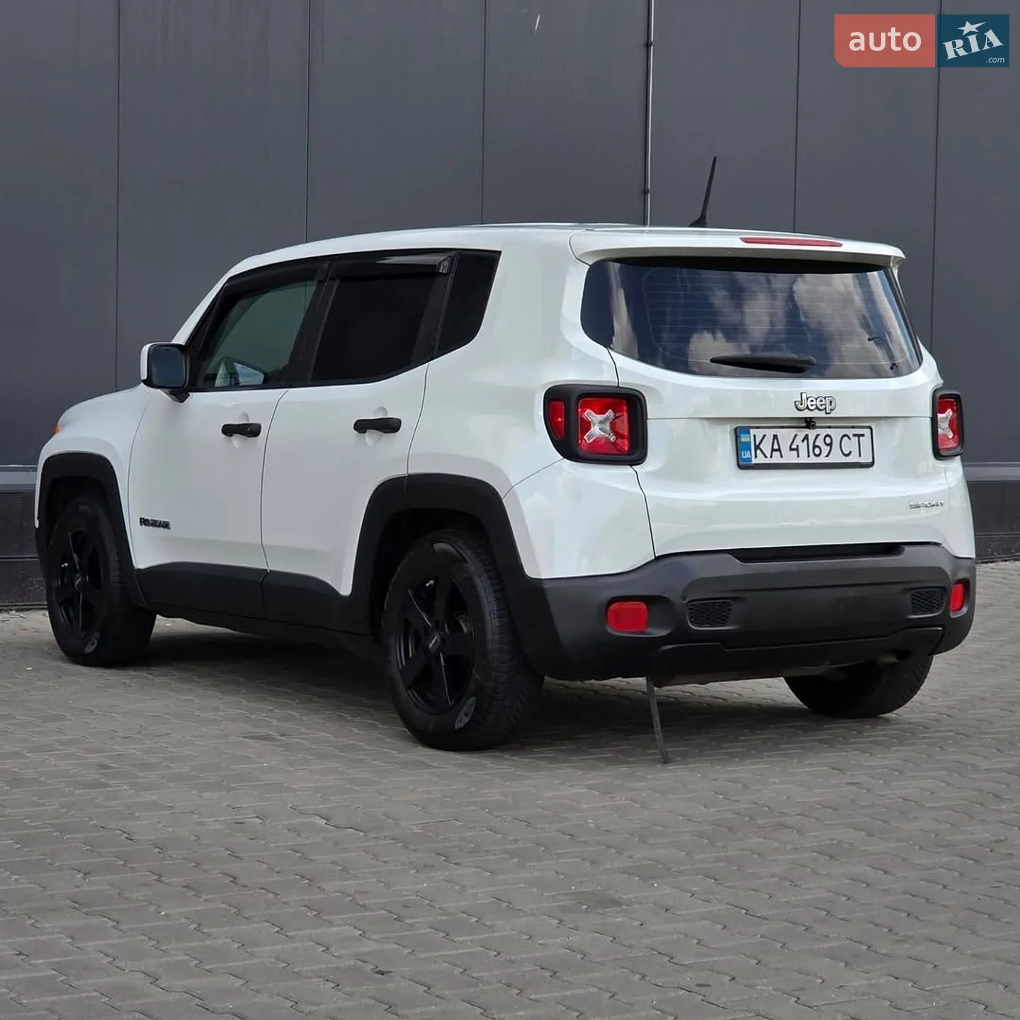 2017 Jeep Renegade - мініатюра 4