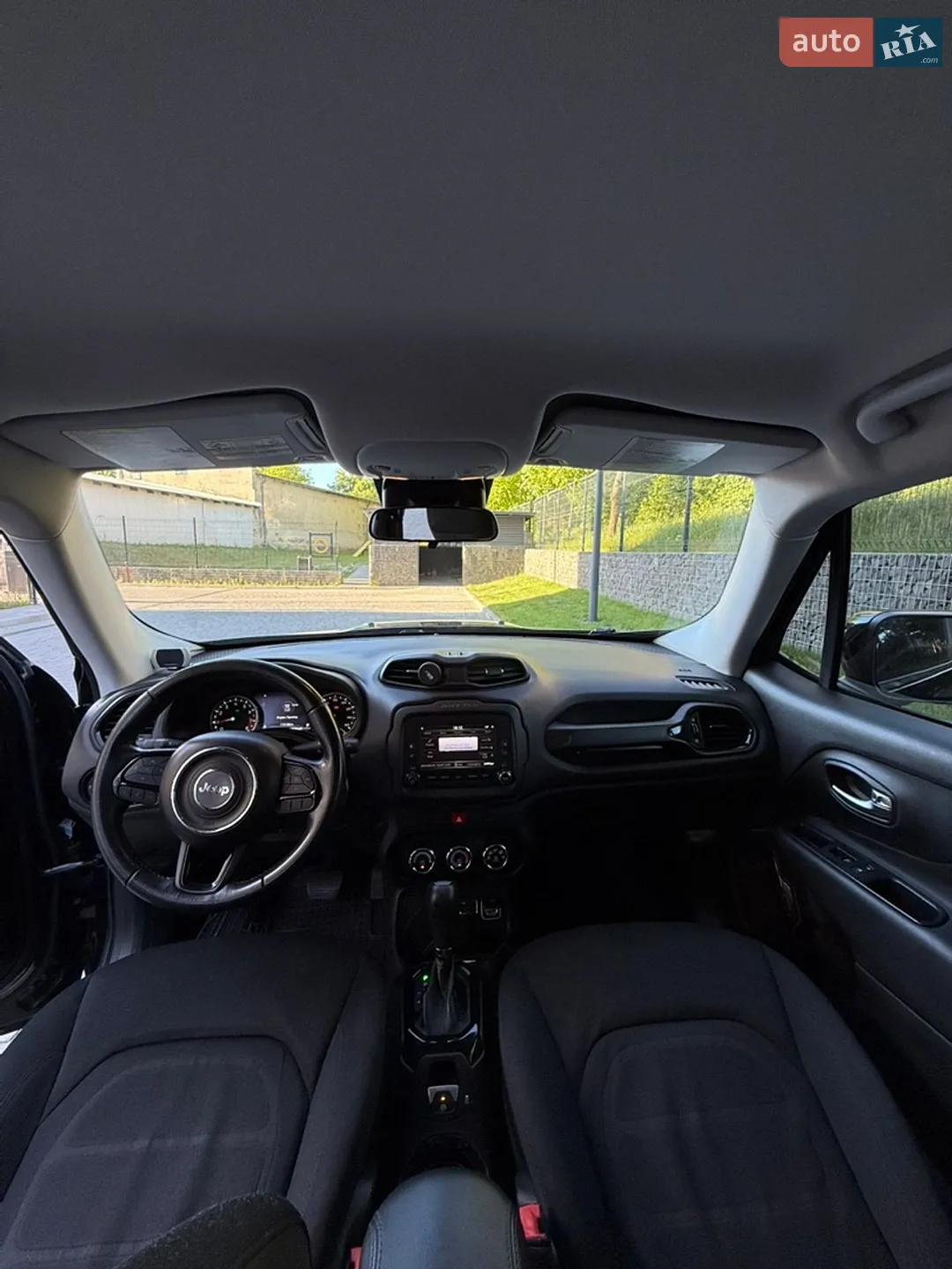 2016 Jeep Renegade - мініатюра 17