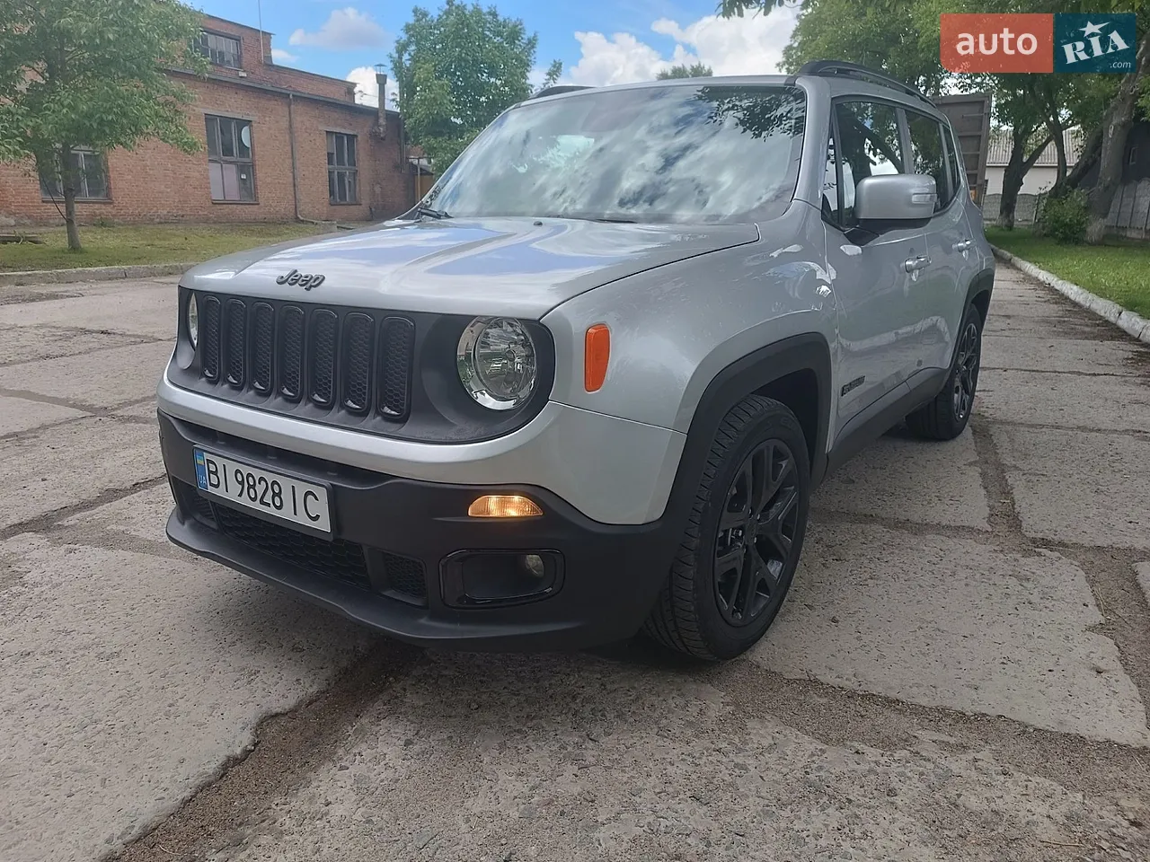 2017 Jeep Renegade - мініатюра 17