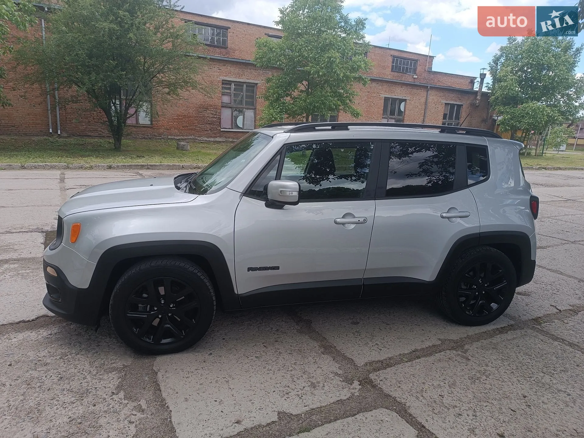 2017 Jeep Renegade - мініатюра 7