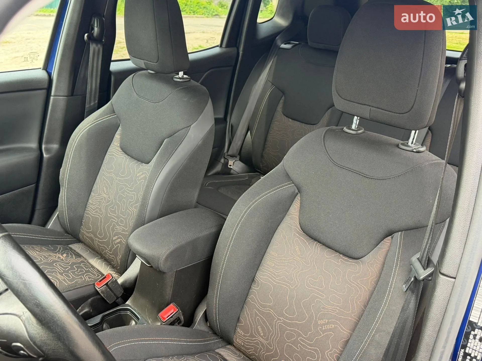 2021 Jeep Renegade - мініатюра 14