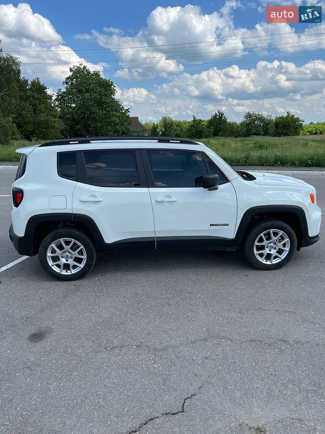 2022 Jeep Renegade - мініатюра 8