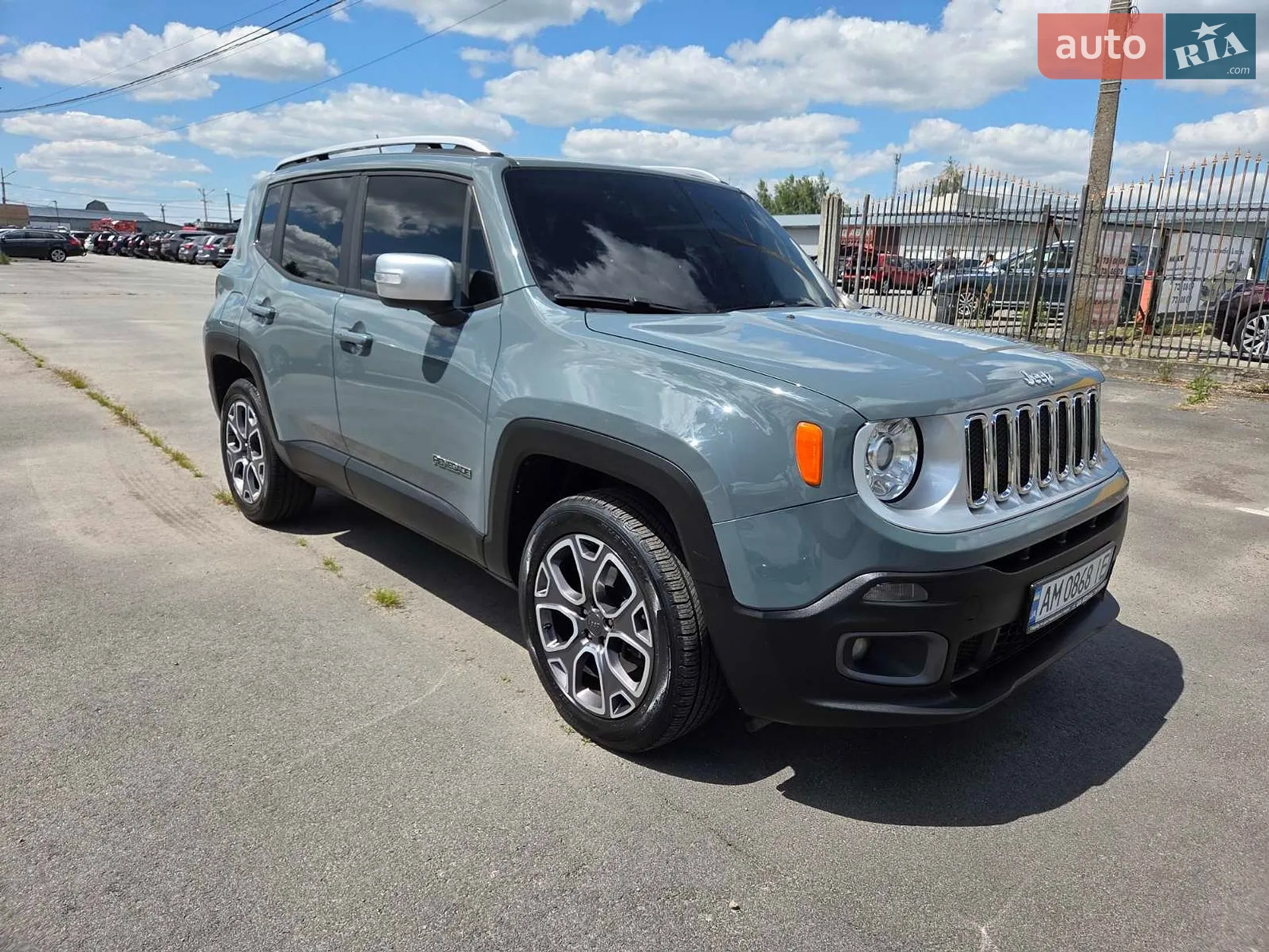 2016 Jeep Renegade - мініатюра 3