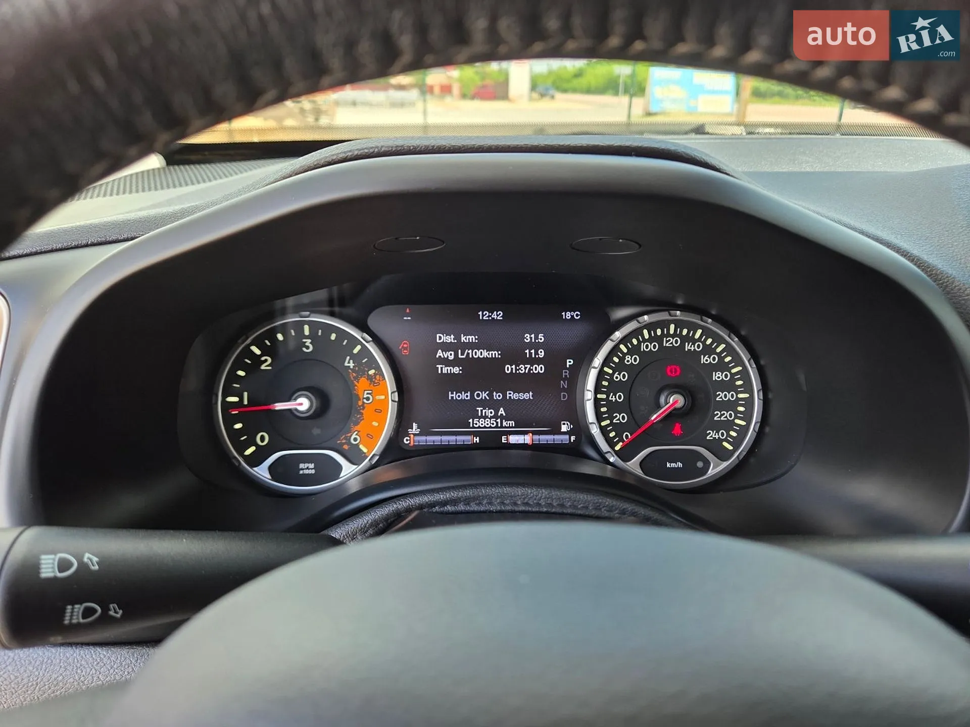 2016 Jeep Renegade - мініатюра 11