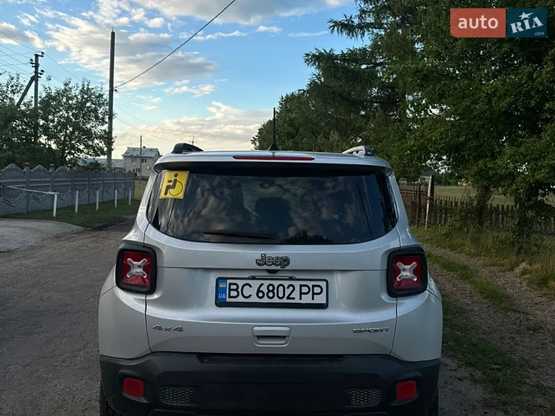 Jeep Renegade 2018 VIN ZACCJBAB1JPH71262 фото оголошення 4 з 37
