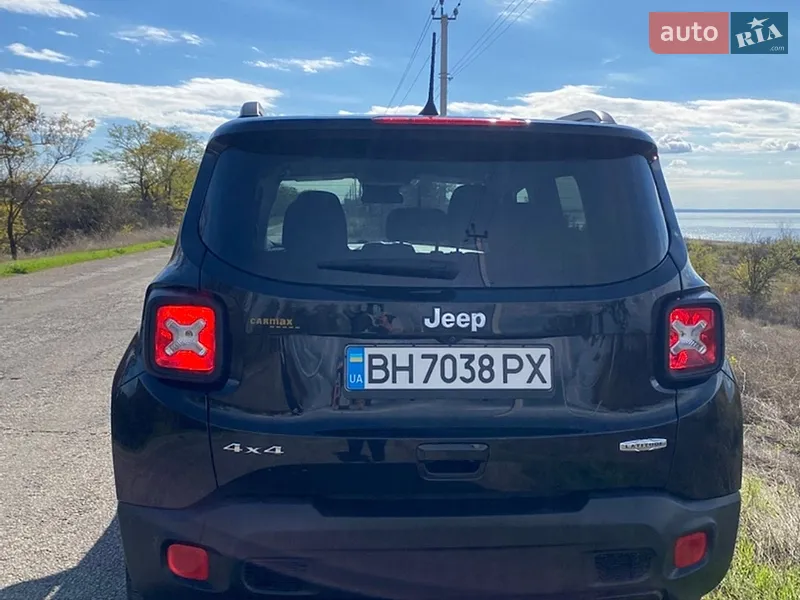 Jeep Renegade 2018 VIN ZACCJBBB2JPJ21979 фото оголошення 4 з 49