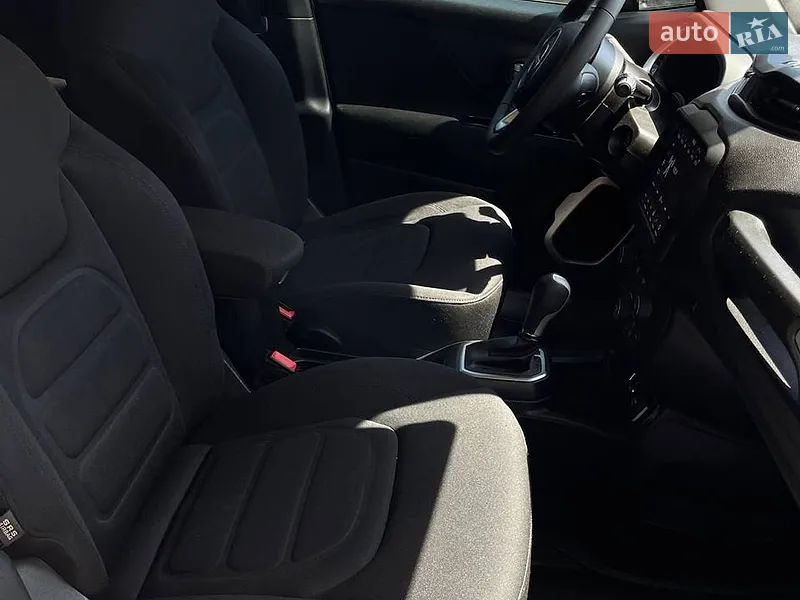 Jeep Renegade 2020 VIN ZACNJABB4LPL50170 фото оголошення 17 з 57