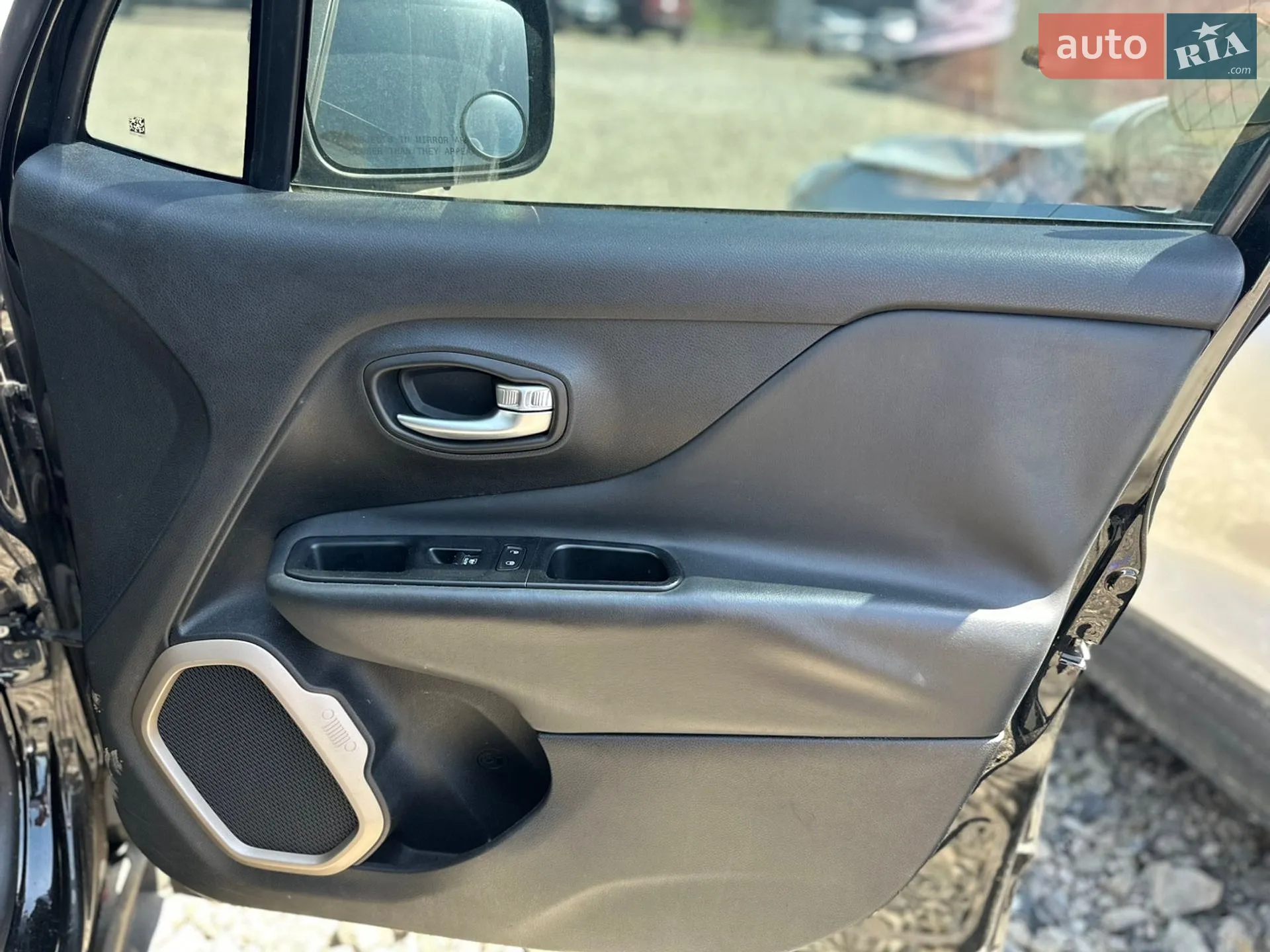 2016 Jeep Renegade - мініатюра 19