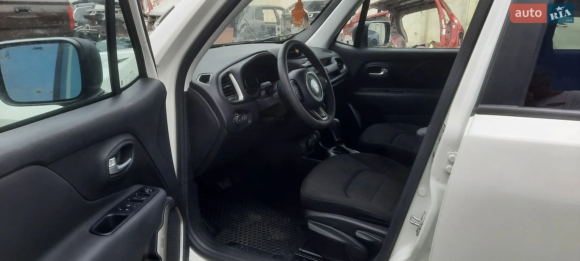 2022 Jeep Renegade - мініатюра 17