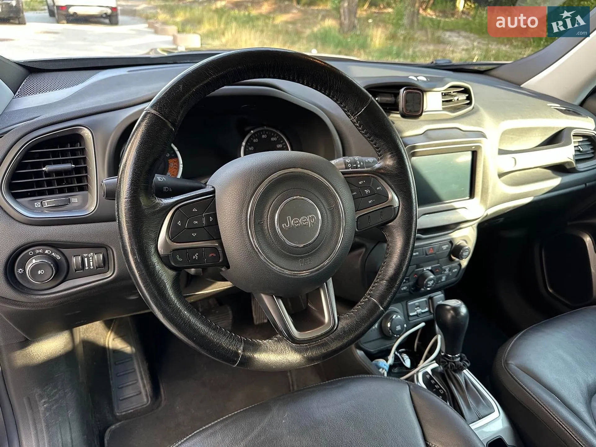 2020 Jeep Renegade - мініатюра 8