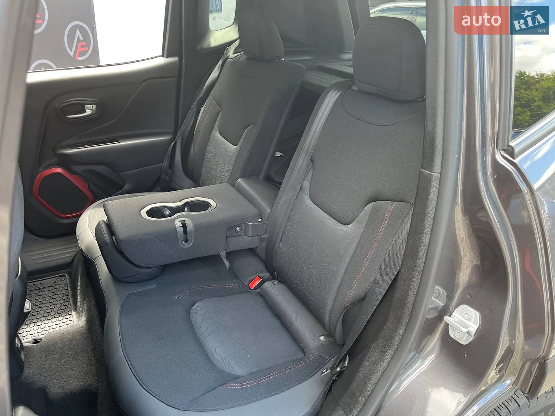 2018 Jeep Renegade - мініатюра 14